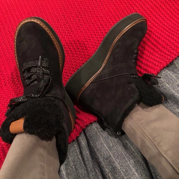 🥾coach women winter boots new size6 black - Picture 1 of 7